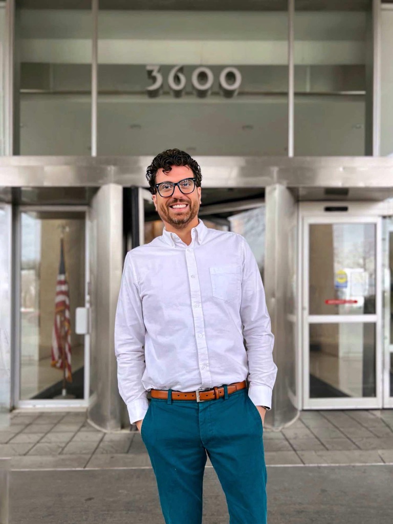 3600 Lake Shore Drive building